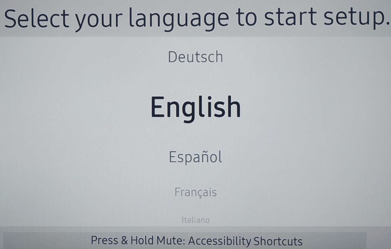 Samsung first-time setup — language selection
